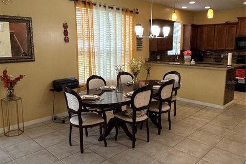 House in Eustis, Florida 3 bedrooms, 165.18 sq.m. № 1870984 - photo 6