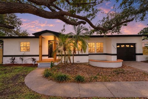 Villa ou maison à Saint Petersburg, Floride 3 chambres, 136.19 m2 № 2426042