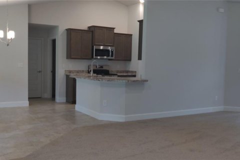 House in Homosassa, Florida 4 bedrooms, 201.51 sq.m. № 1507896 - photo 9
