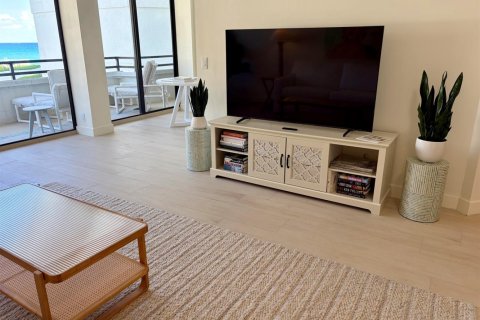 Copropriété à louer à South Palm Beach, Floride: 2 chambres, 128.21 m2 № 2390600 - photo 5