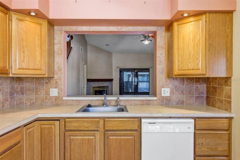 Condo in Orlando, Florida, 3 bedrooms  № 1717499 - photo 7