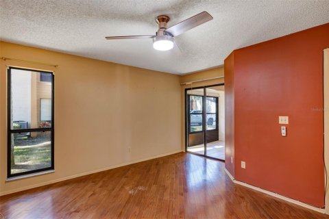 Condo in Orlando, Florida, 3 bedrooms  № 1717499 - photo 17