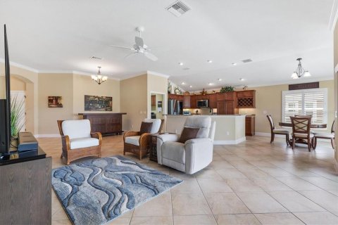 Villa ou maison à vendre à The Villages, Floride: 3 chambres, 180.14 m2 № 2096187 - photo 16