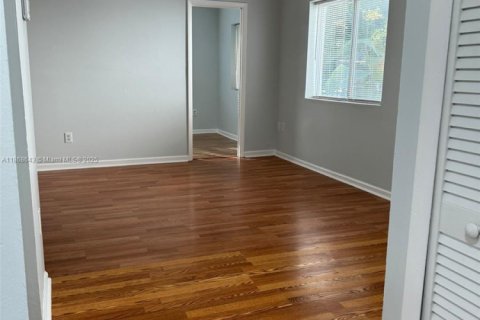 Copropriété à vendre à Miami, Floride: 2 chambres, 64.38 m2 № 1920393 - photo 7