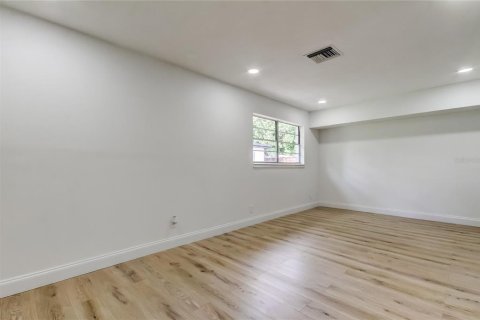 Villa ou maison à vendre à Tampa, Floride: 3 chambres, 127.83 m2 № 1870811 - photo 18