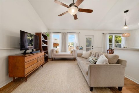 Villa ou maison à vendre à Alachua, Floride: 2 chambres, 109.44 m2 № 2416921 - photo 6
