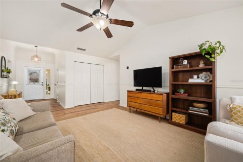 Villa ou maison à vendre à Alachua, Floride: 2 chambres, 109.44 m2 № 2416921 - photo 7