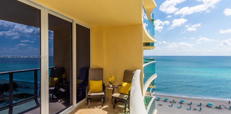 Condo in Hollywood, Florida, 1 bedroom  № 1756159