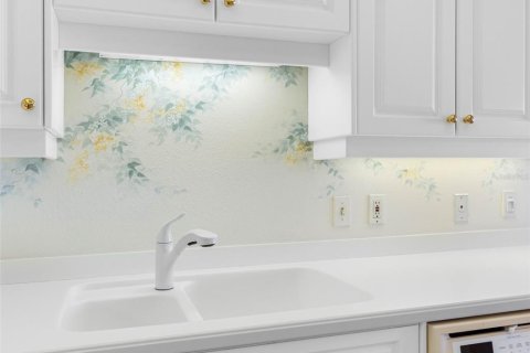 Condo in Clearwater, Florida, 2 bedrooms  № 1625645 - photo 8