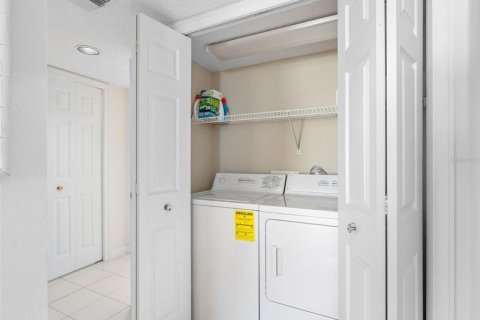 Condo in Clearwater, Florida, 2 bedrooms  № 1625645 - photo 26