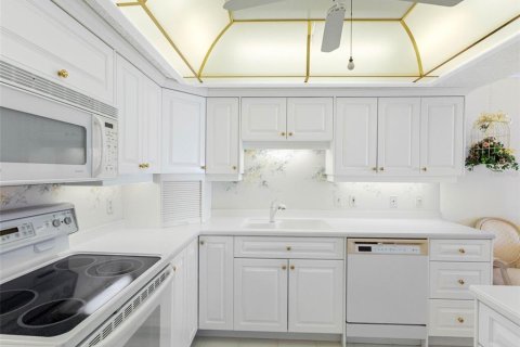 Condo in Clearwater, Florida, 2 bedrooms  № 1625645 - photo 7