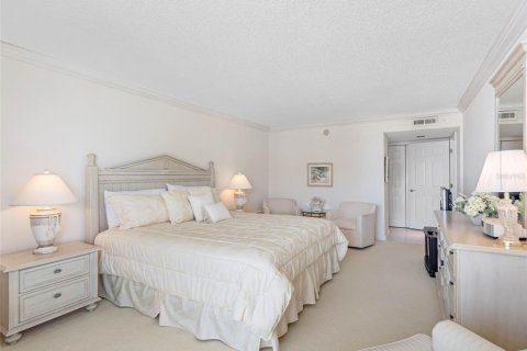 Condo in Clearwater, Florida, 2 bedrooms  № 1625645 - photo 23