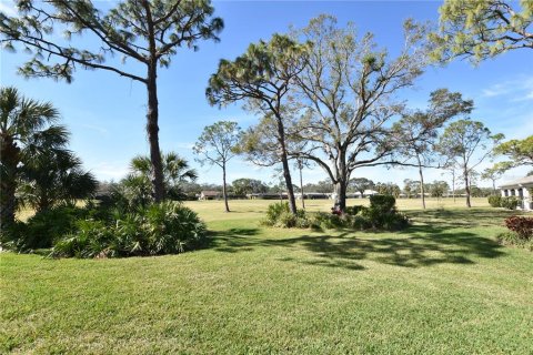 House in Sarasota, Florida 3 bedrooms, 158.49 sq.m. № 1539393 - photo 25