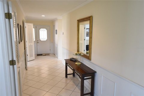House in Sarasota, Florida 3 bedrooms, 158.49 sq.m. № 1539393 - photo 3