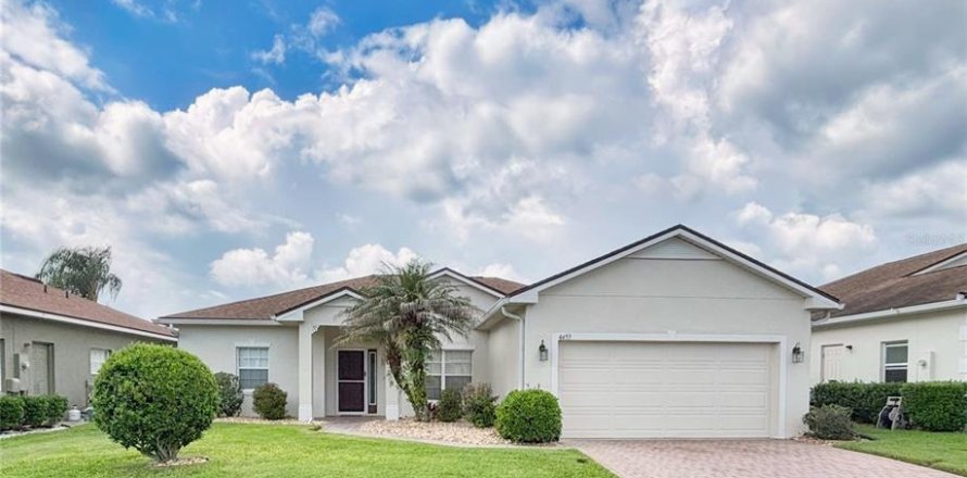 Casa en Lake Wales, Florida 3 dormitorios, 158.49 m2 № 2277479
