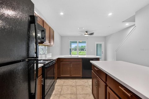 Townhouse in Holiday, Florida 3 bedrooms, 133.78 sq.m. № 2117159 - photo 10