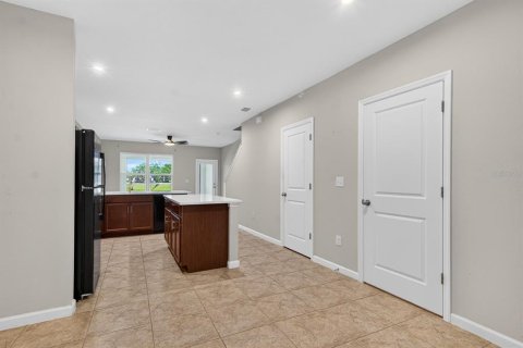 Townhouse in Holiday, Florida 3 bedrooms, 133.78 sq.m. № 2117159 - photo 5