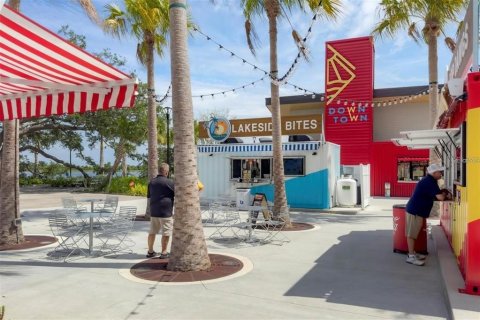 House in Venice, Florida 3 bedrooms, 205.69 sq.m. № 1796189 - photo 23