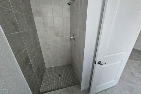 House in Venice, Florida 3 bedrooms, 205.69 sq.m. № 1796189 - photo 10