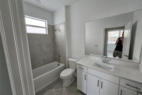 House in Venice, Florida 3 bedrooms, 205.69 sq.m. № 1796189 - photo 14