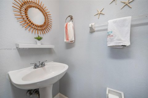 Купить таунхаус в Хомстед, Флорида 4 спальни, 188.41м2, № 2046112 - фото 10