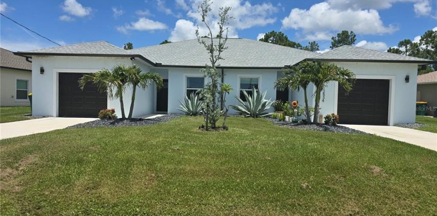 Commercial property in Port Charlotte, Florida 6 bedrooms, 198.44 sq.m. № 2304733