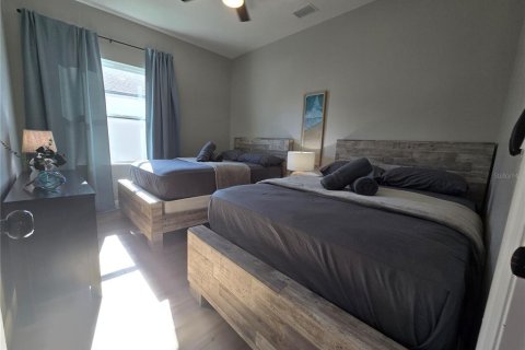 Commercial property in Port Charlotte, Florida 6 bedrooms, 198.44 sq.m. № 2304733 - photo 6