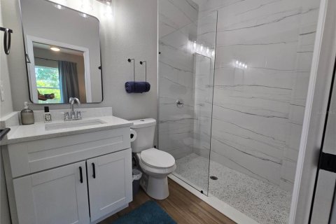 Commercial property in Port Charlotte, Florida 6 bedrooms, 198.44 sq.m. № 2304733 - photo 10