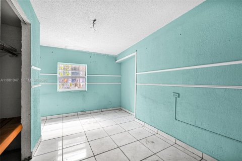 Купить виллу или дом в Майами, Флорида 3 спальни, 89.37м2, № 2043574 - фото 16