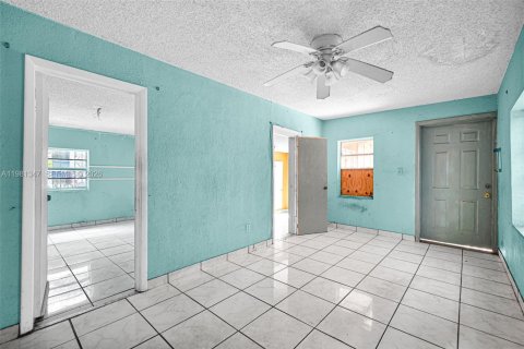 Купить виллу или дом в Майами, Флорида 3 спальни, 89.37м2, № 2043574 - фото 8