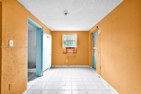 Купить виллу или дом в Майами, Флорида 3 спальни, 89.37м2, № 2043574 - фото 10