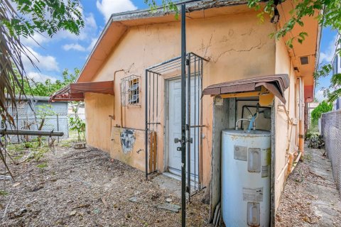 Купить виллу или дом в Майами, Флорида 3 спальни, 89.37м2, № 2043574 - фото 27