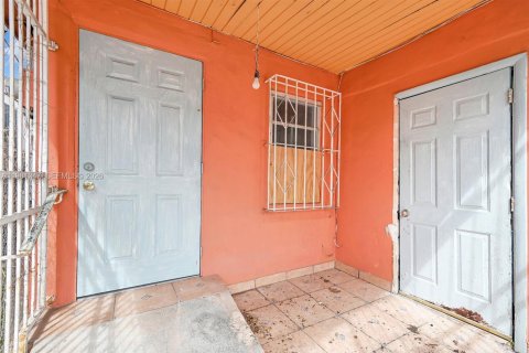 Купить виллу или дом в Майами, Флорида 3 спальни, 89.37м2, № 2043574 - фото 4