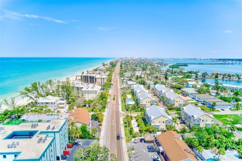 Copropriété à vendre à Indian Rocks Beach, Floride: 2 chambres, 64.1 m2 № 1901742 - photo 22