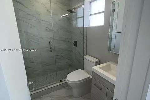 Casa en venta en Miami, Florida, 5 dormitorios, 269.42 m2 № 1848776 - foto 26