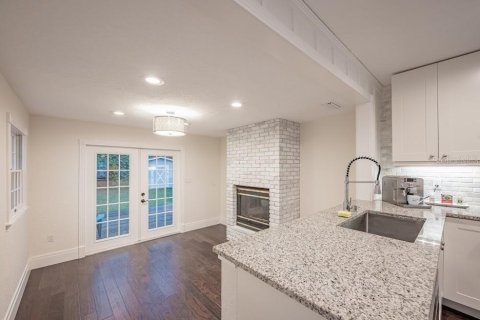 House in Sarasota, Florida 2 bedrooms, 93.65 sq.m. № 1350982 - photo 24