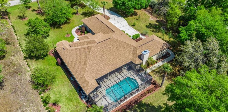 House in Dunnellon, Florida 4 bedrooms, 288.09 sq.m. № 1718380