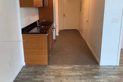 Copropriété à louer à Miami, Floride: 52.68 m2 № 1972678 - photo 16