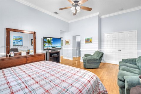 Купить виллу или дом в Уэстон, Флорида 8 комнат, 248.42м2, № 2044560 - фото 27