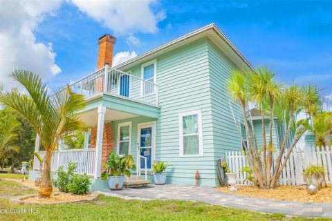 House in Cocoa, Florida 4 bedrooms, 221.85 sq.m. № 2110405 - photo 11