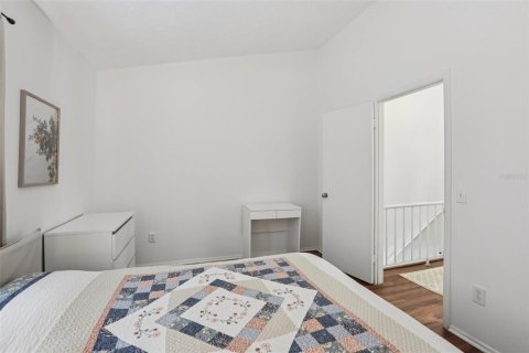 Townhouse in Tampa, Florida 2 bedrooms, 98.85 sq.m. № 1870553 - photo 16