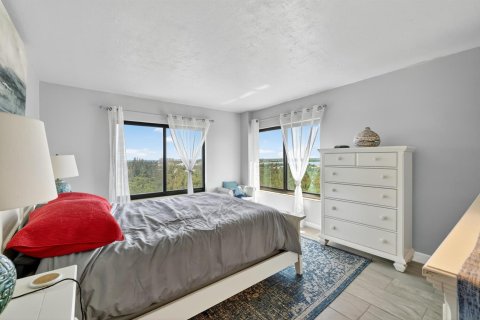 Condo in St. Lucie, Florida, 3 bedrooms  № 2088121 - photo 17