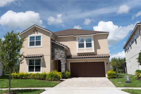 House in Kissimmee, Florida 9 bedrooms, 387.31 sq.m. № 1885574 - photo 1