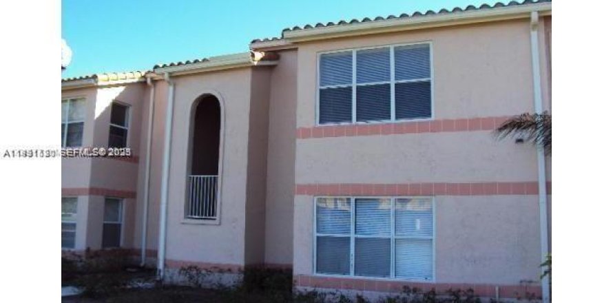 Condo in Margate, Florida, 2 bedrooms  № 1989603