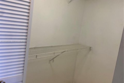 Appartement à louer à Doral, Floride: 2 chambres, 94.3 m2 № 2168196 - photo 16