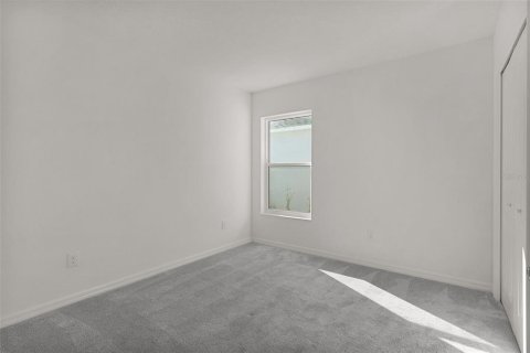House in The Villages, Florida 3 bedrooms, 139.07 sq.m. № 2208905 - photo 30