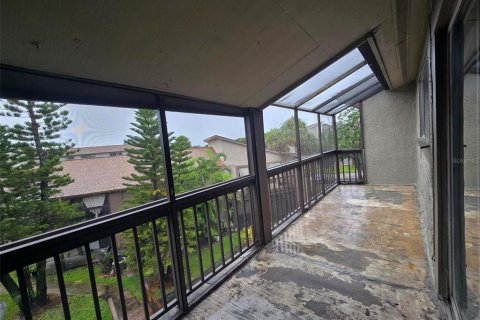 Condo in Tampa, Florida, 1 bedroom  № 1893661 - photo 13