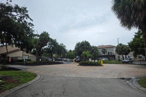 Condo in Tampa, Florida, 1 bedroom  № 1893661 - photo 16