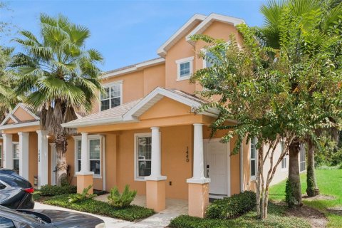 Adosado en venta en Clermont, Florida, 3 dormitorios, 140.47 m2 № 2404898 - foto 2