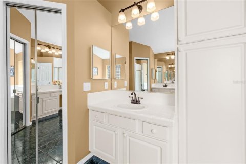Villa ou maison à vendre à Tampa, Floride: 4 chambres, 218.51 m2 № 1829627 - photo 28